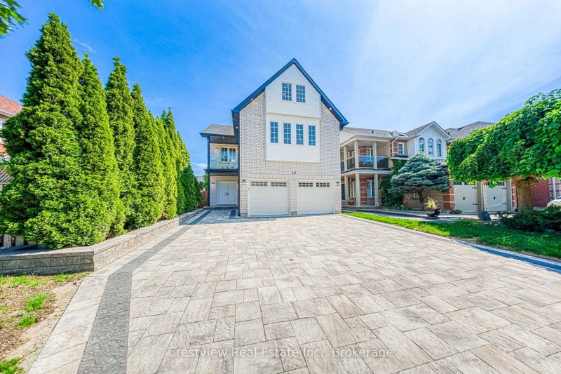 49 Sandham Crescent