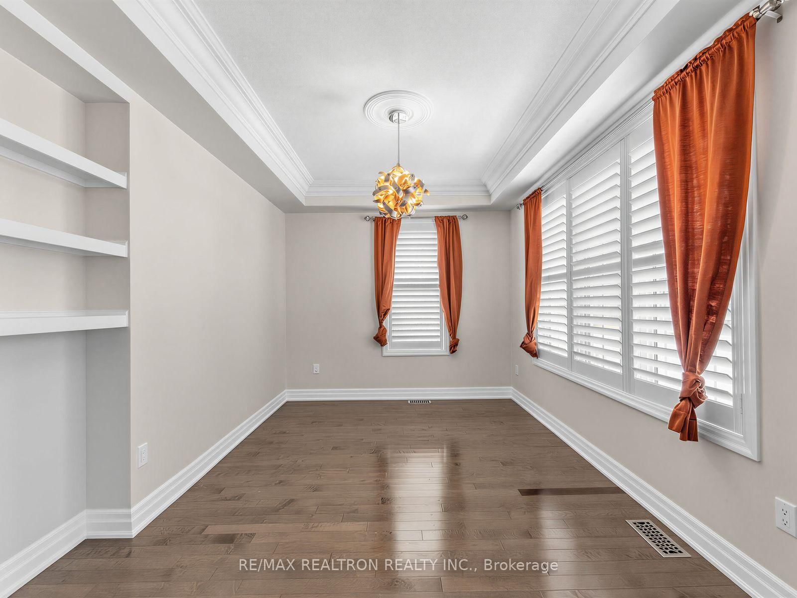 244 Cornell Park Avenue, Markham 5