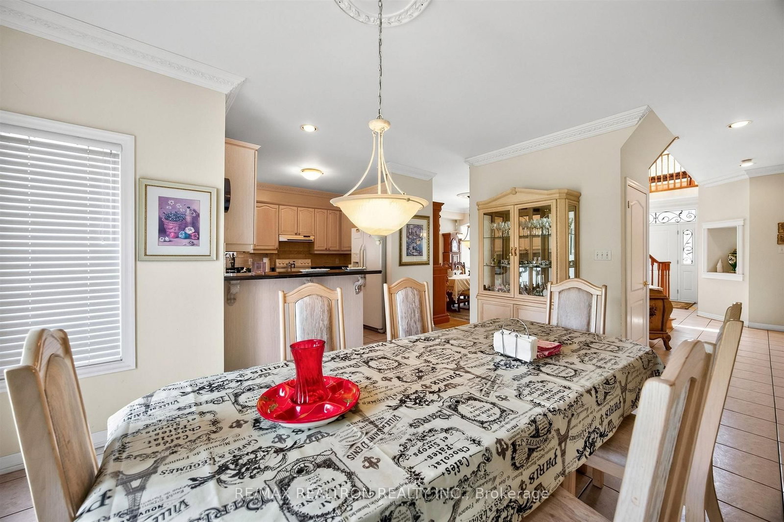 22 Queensborough Court • Richmond Hill, ON photo 17