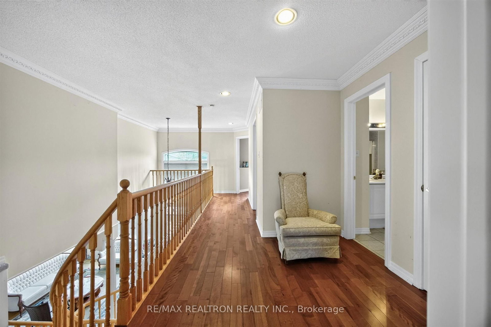 22 Queensborough Court • Richmond Hill, ON photo 28