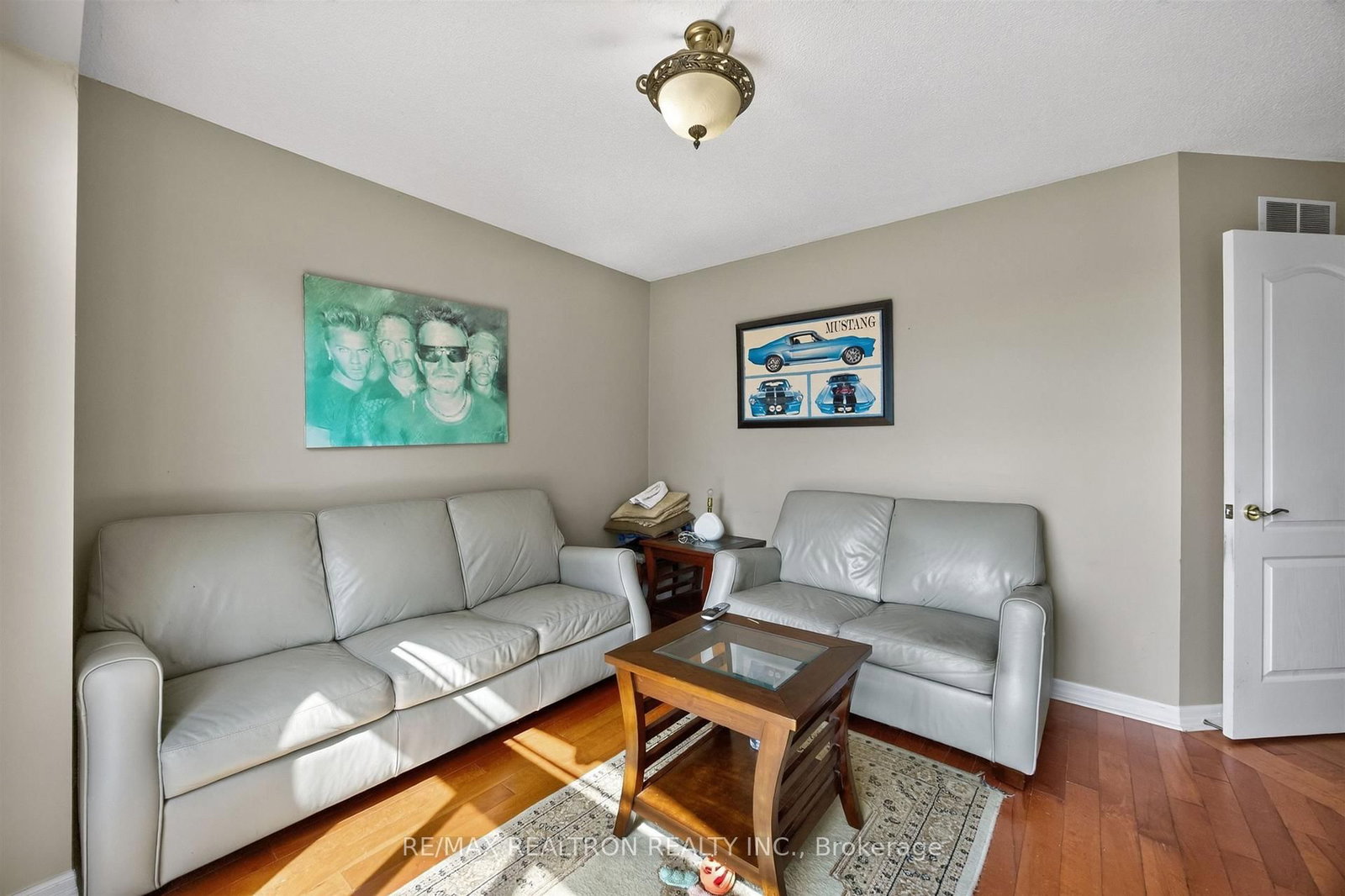 22 Queensborough Court • Richmond Hill, ON photo 36