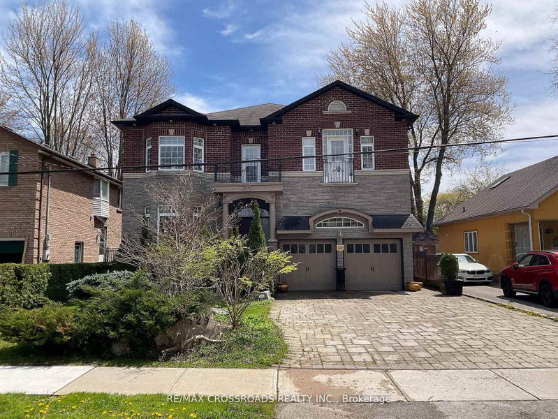 129 Lakeland Crescent