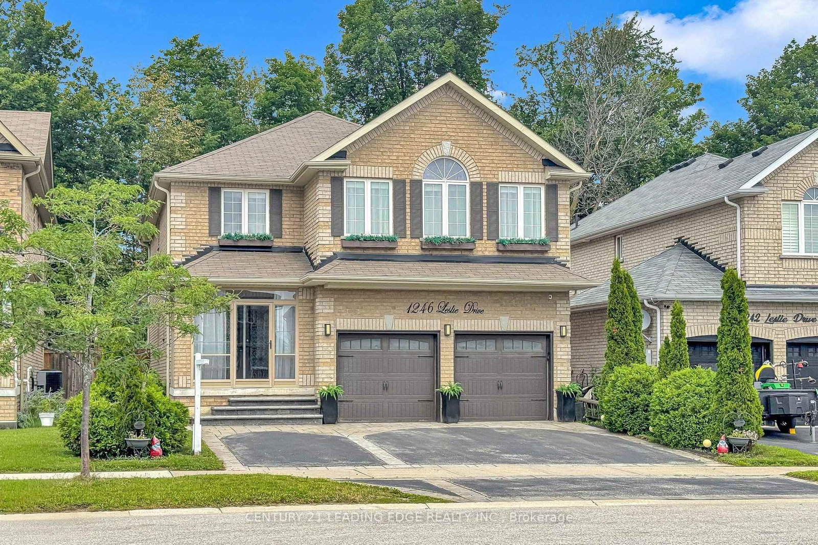 1246 Leslie Drive • Innisfil, ON photo 1