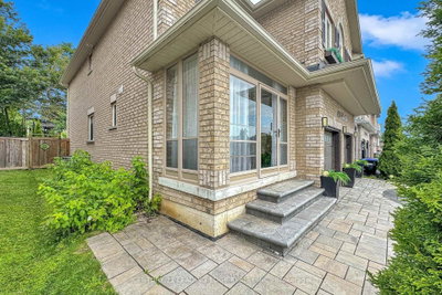 1246 Leslie Drive • Innisfil, ON photo 3