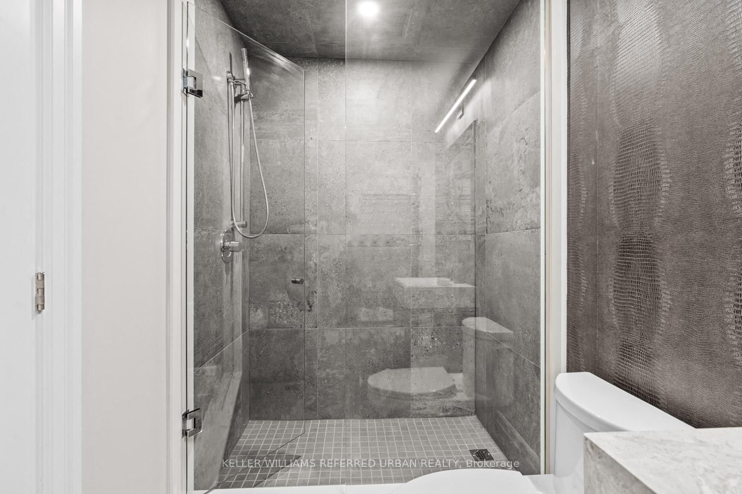 61 Ria Court • King, ON photo 39