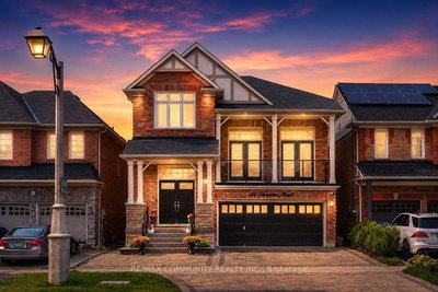58 Clamerten Road • Whitchurch-Stouffville, ON photo 2