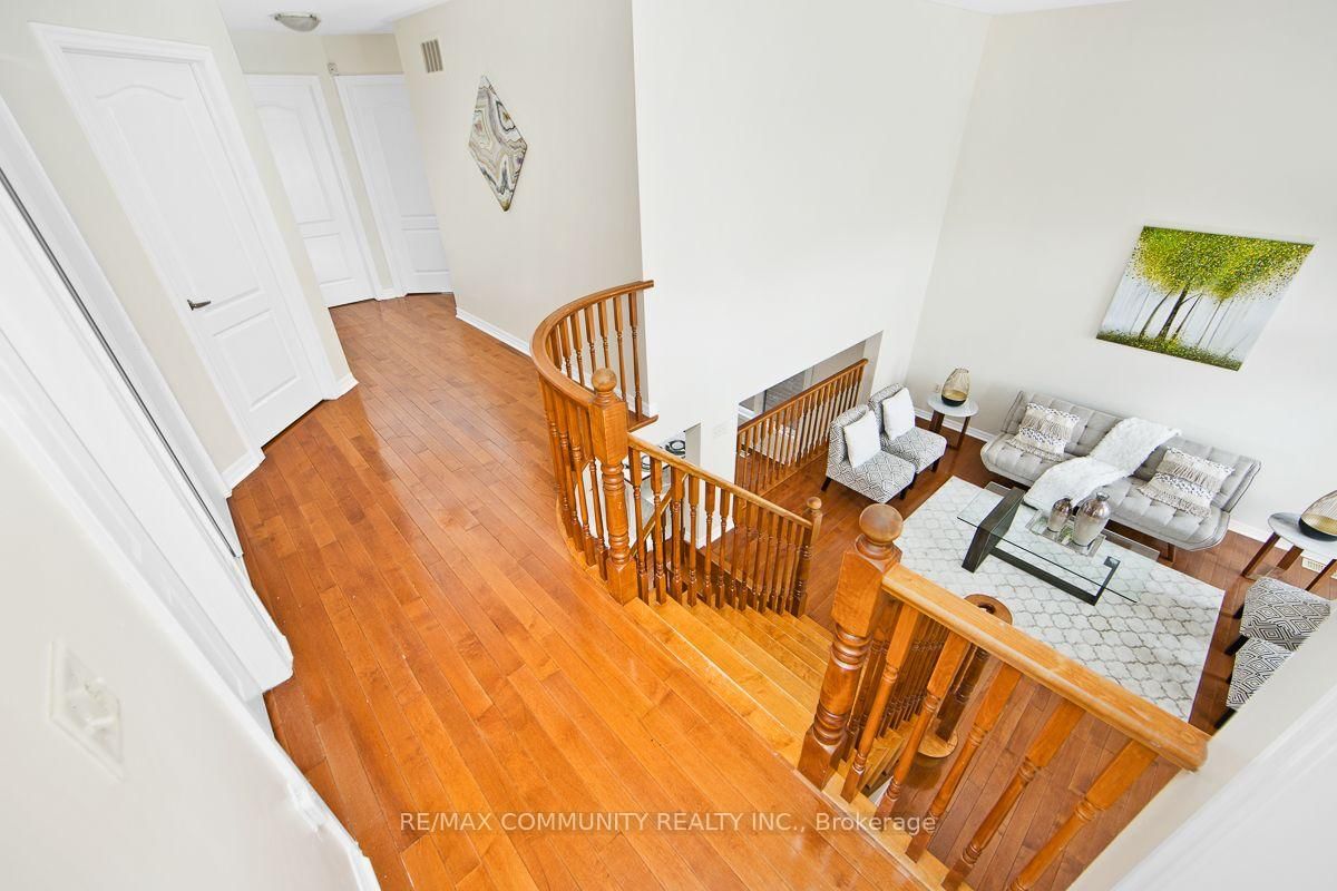 58 Clamerten Road • Whitchurch-Stouffville, ON photo 21