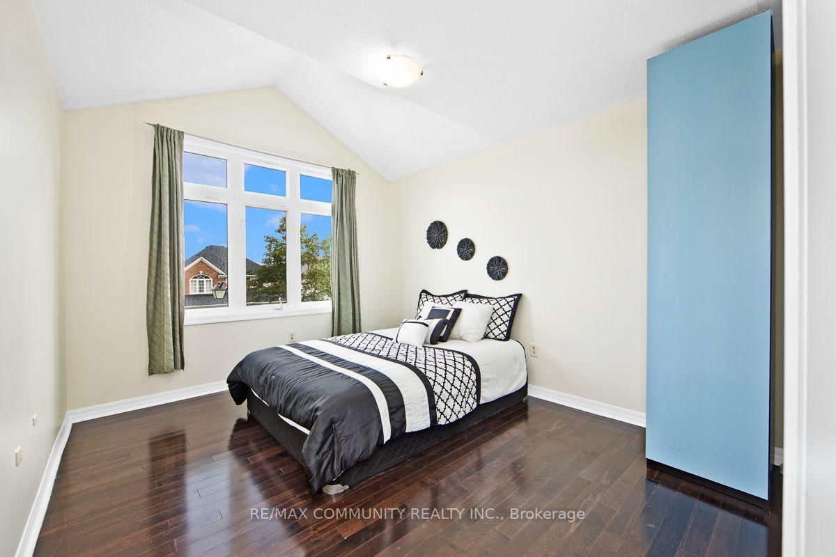 58 Clamerten Road • Whitchurch-Stouffville, ON photo 25
