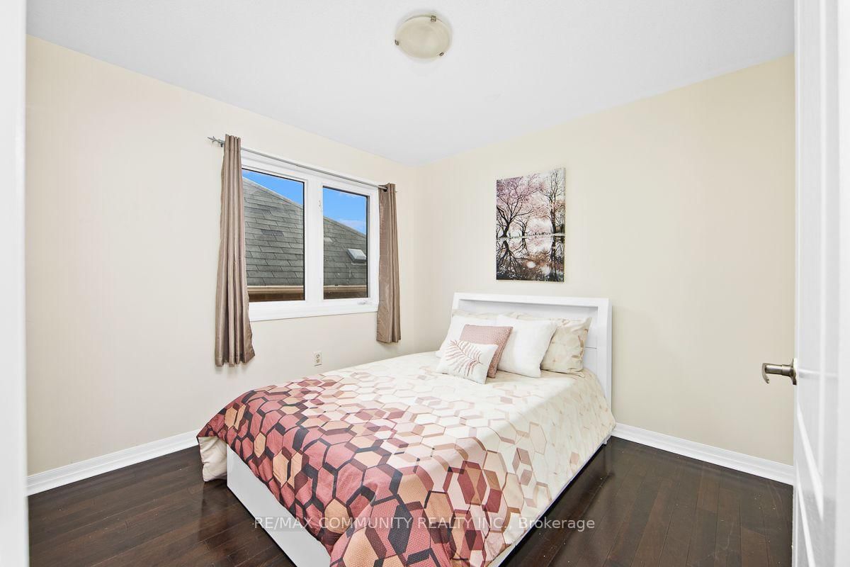 58 Clamerten Road • Whitchurch-Stouffville, ON photo 27