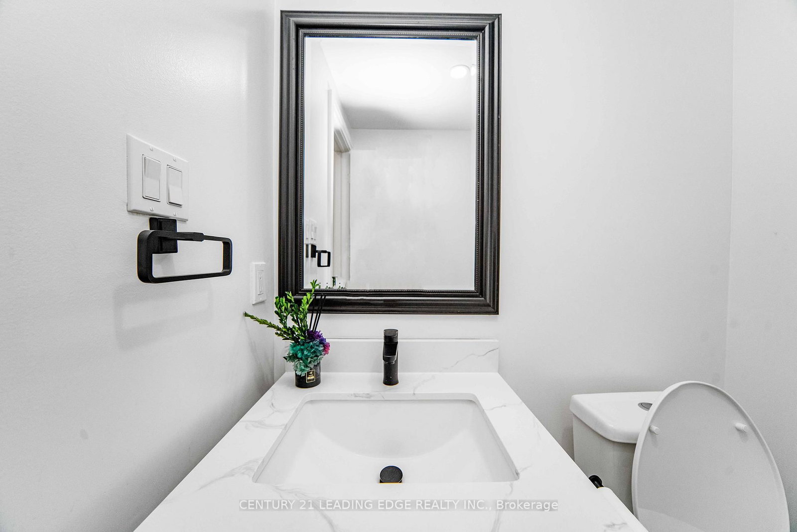 37 Landsdown Crescent • Markham, ON photo 17