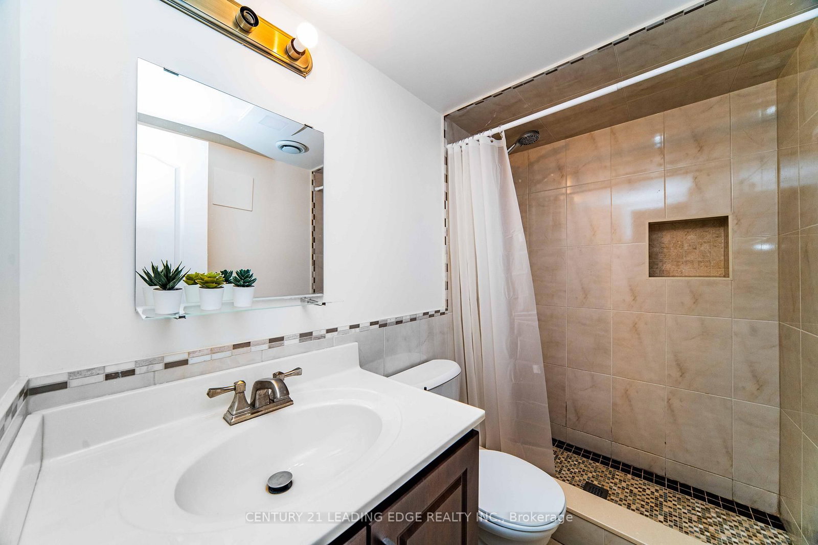 37 Landsdown Crescent • Markham, ON photo 40