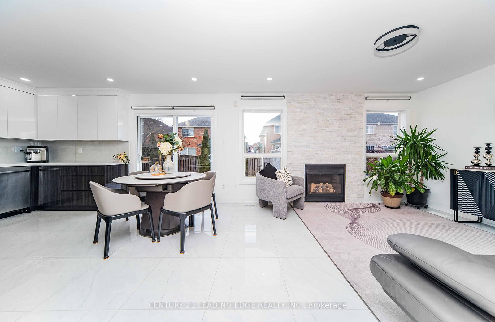 37 Landsdown Crescent • Markham, ON photo 8