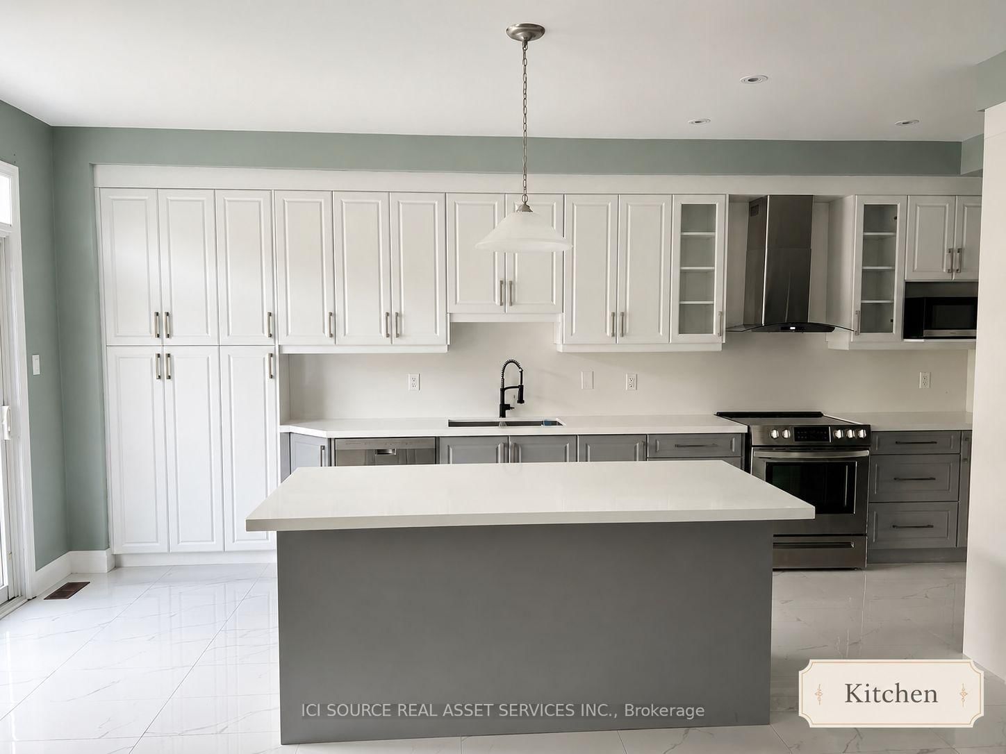 22 Castleview Crescent • Markham, ON photo 5