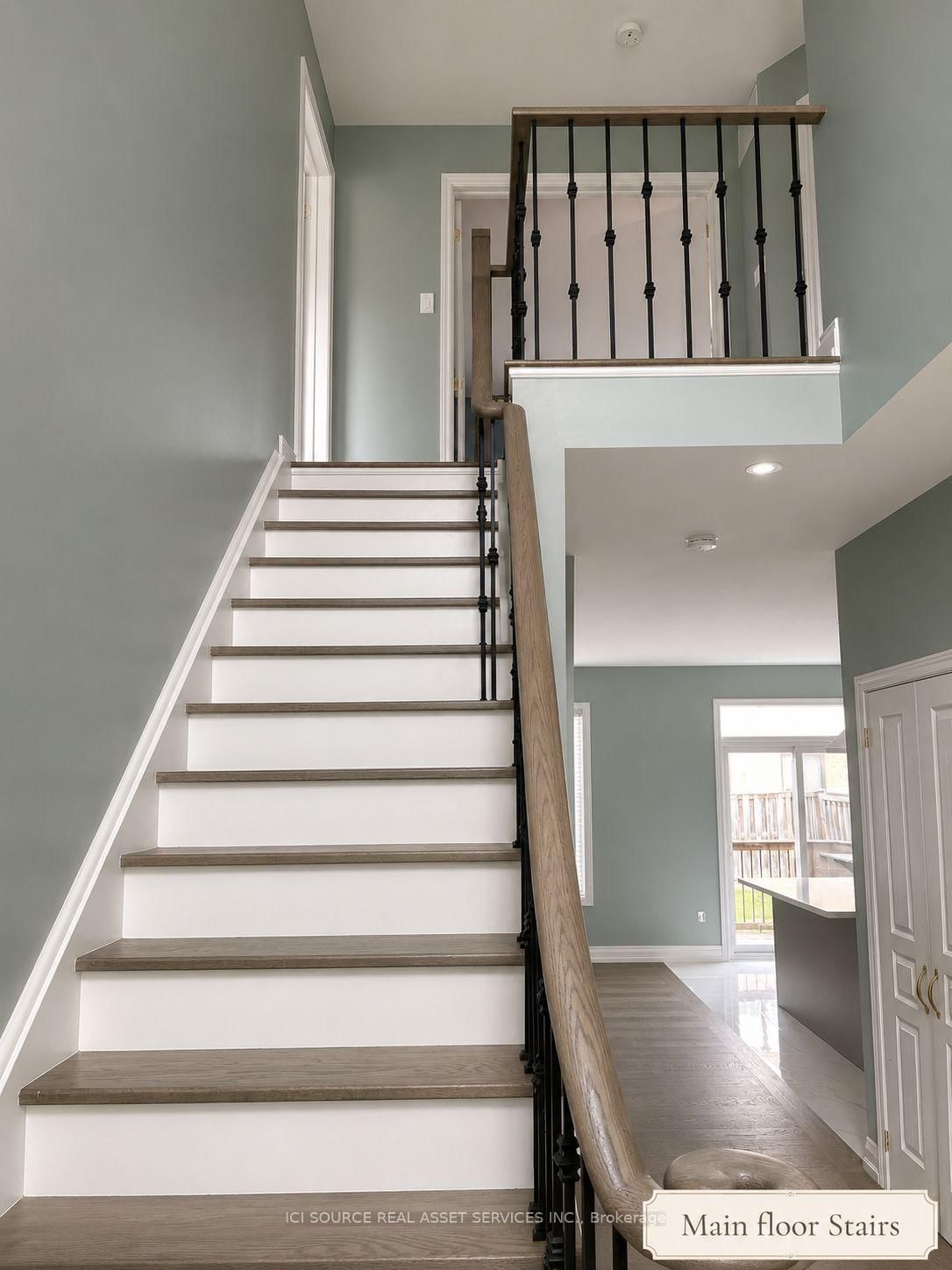 22 Castleview Crescent • Markham, ON photo 7