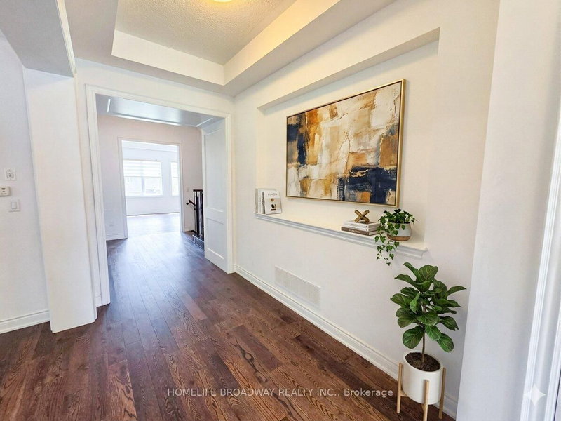 525 Elgin Mills Road W