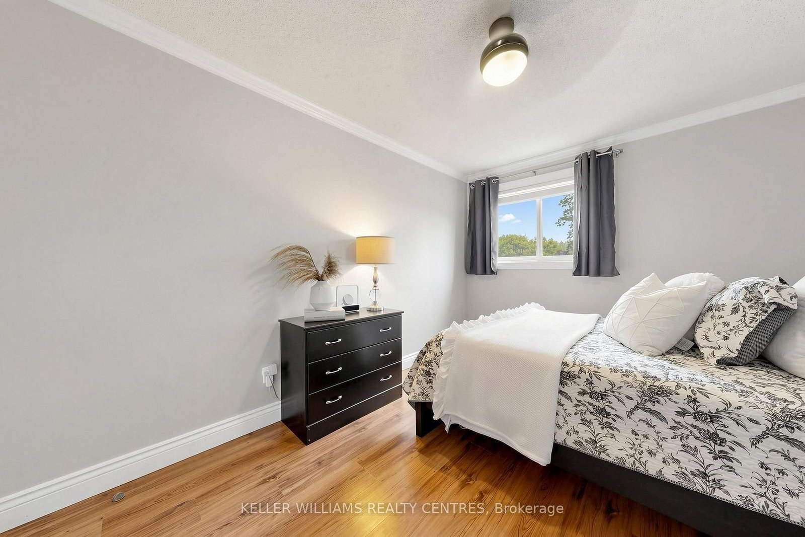 54 Dorothy Avenue • Georgina, ON photo 23