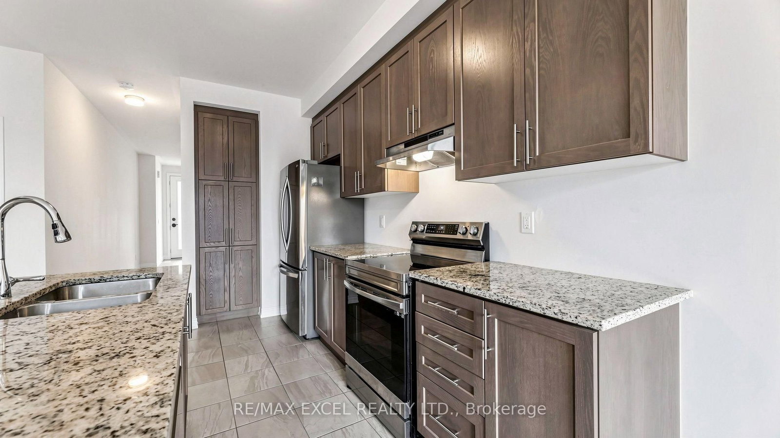133 Lageer Drive • Whitchurch-Stouffville, ON photo 12