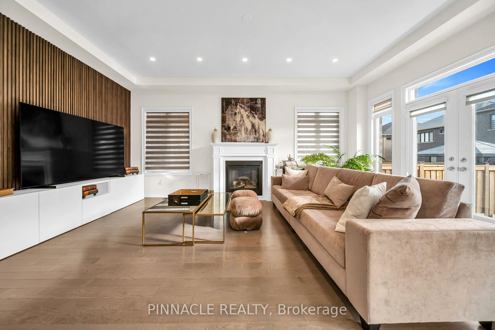 52 Chandos Gate • Vaughan, ON photo 11