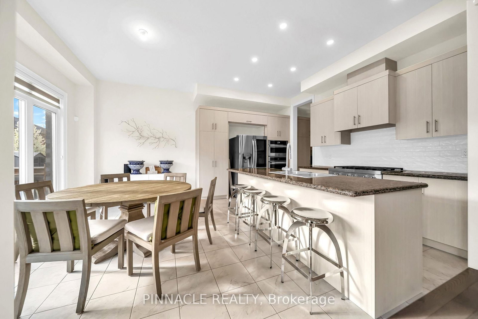 52 Chandos Gate • Vaughan, ON photo 15