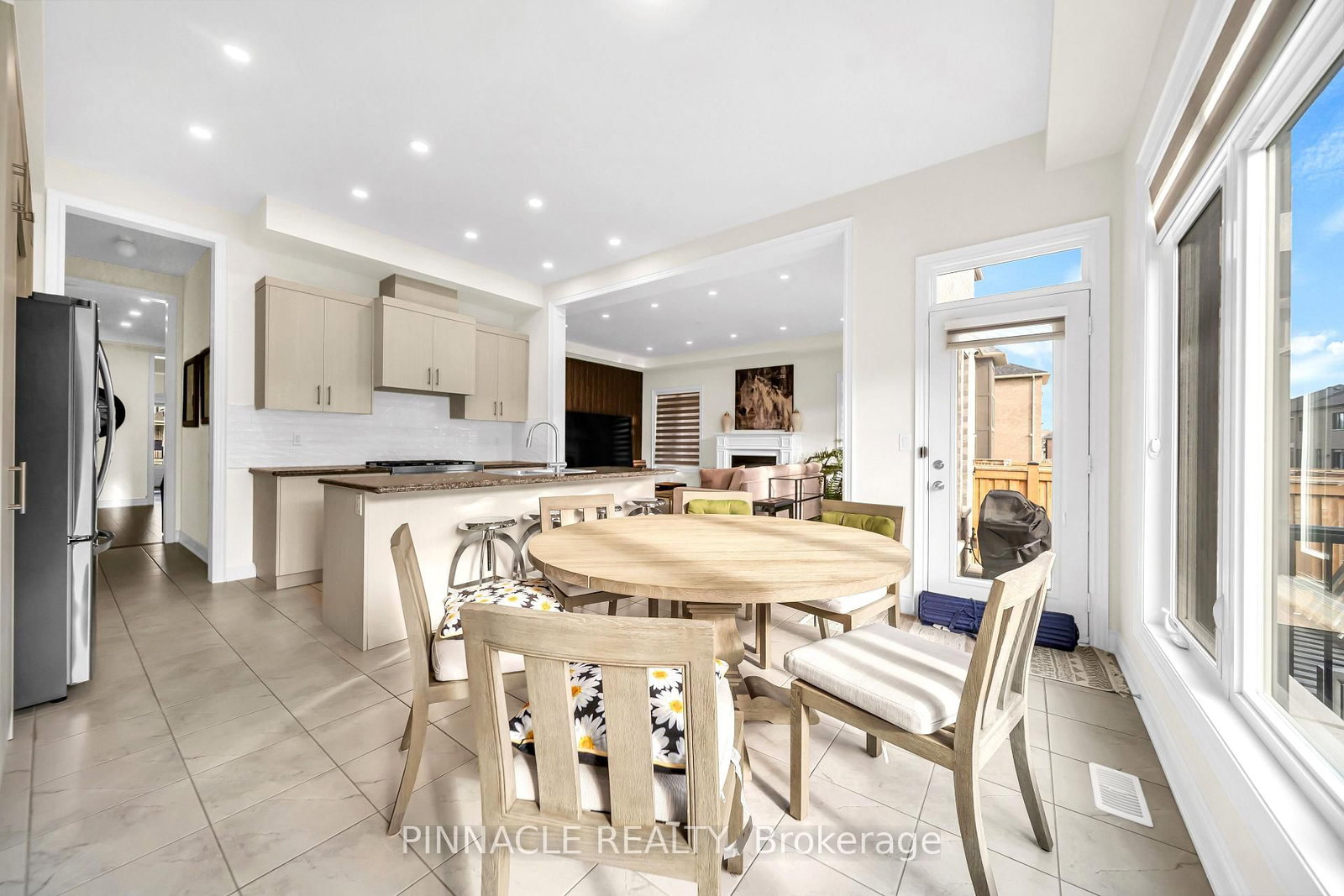 52 Chandos Gate • Vaughan, ON photo 18
