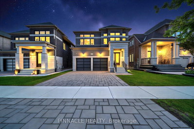 52 Chandos Gate • Vaughan, ON photo 2