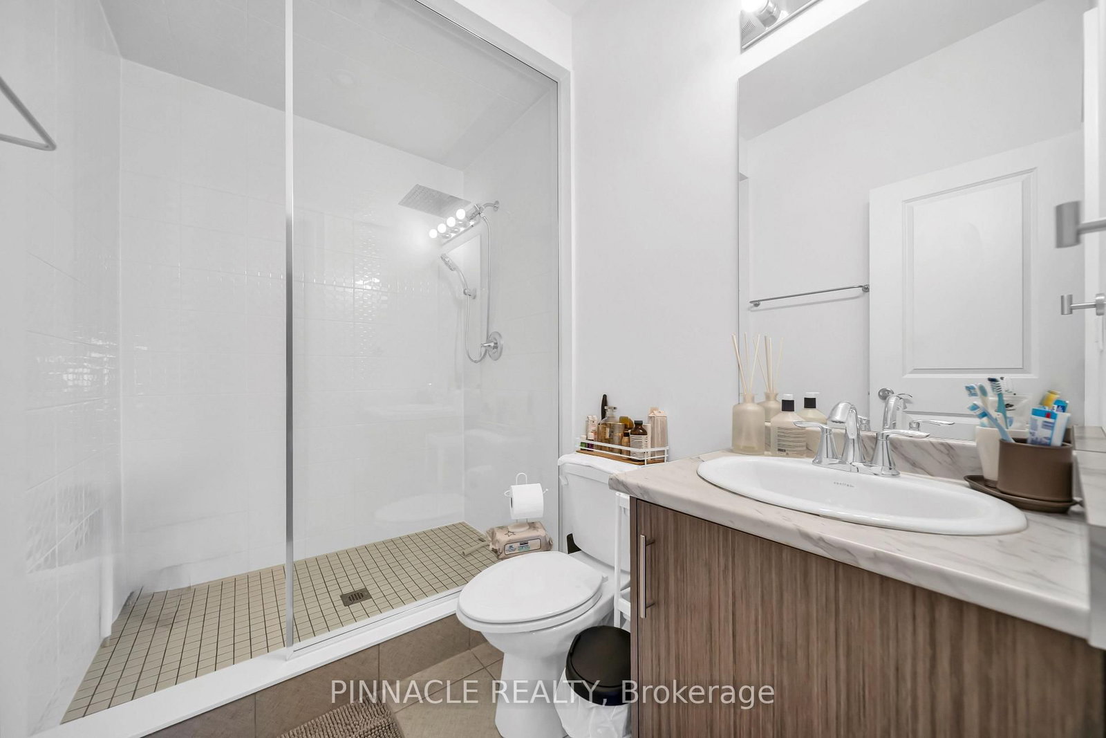 52 Chandos Gate • Vaughan, ON photo 41