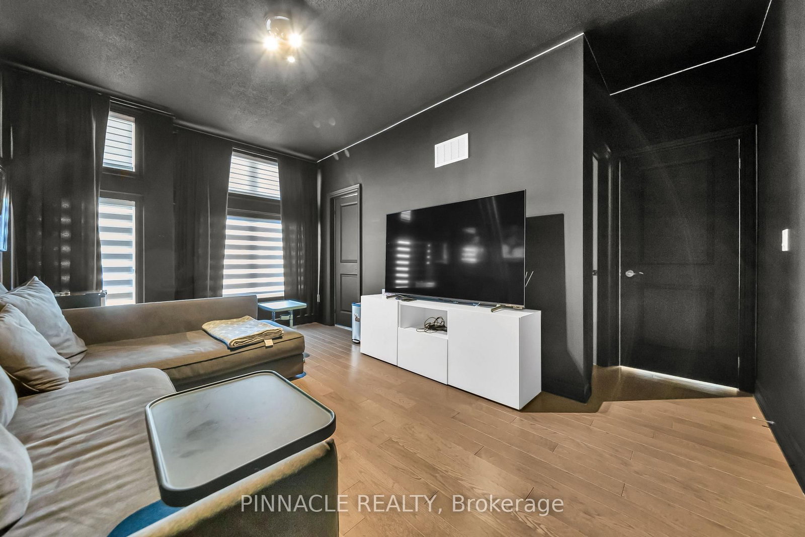 52 Chandos Gate • Vaughan, ON photo 43