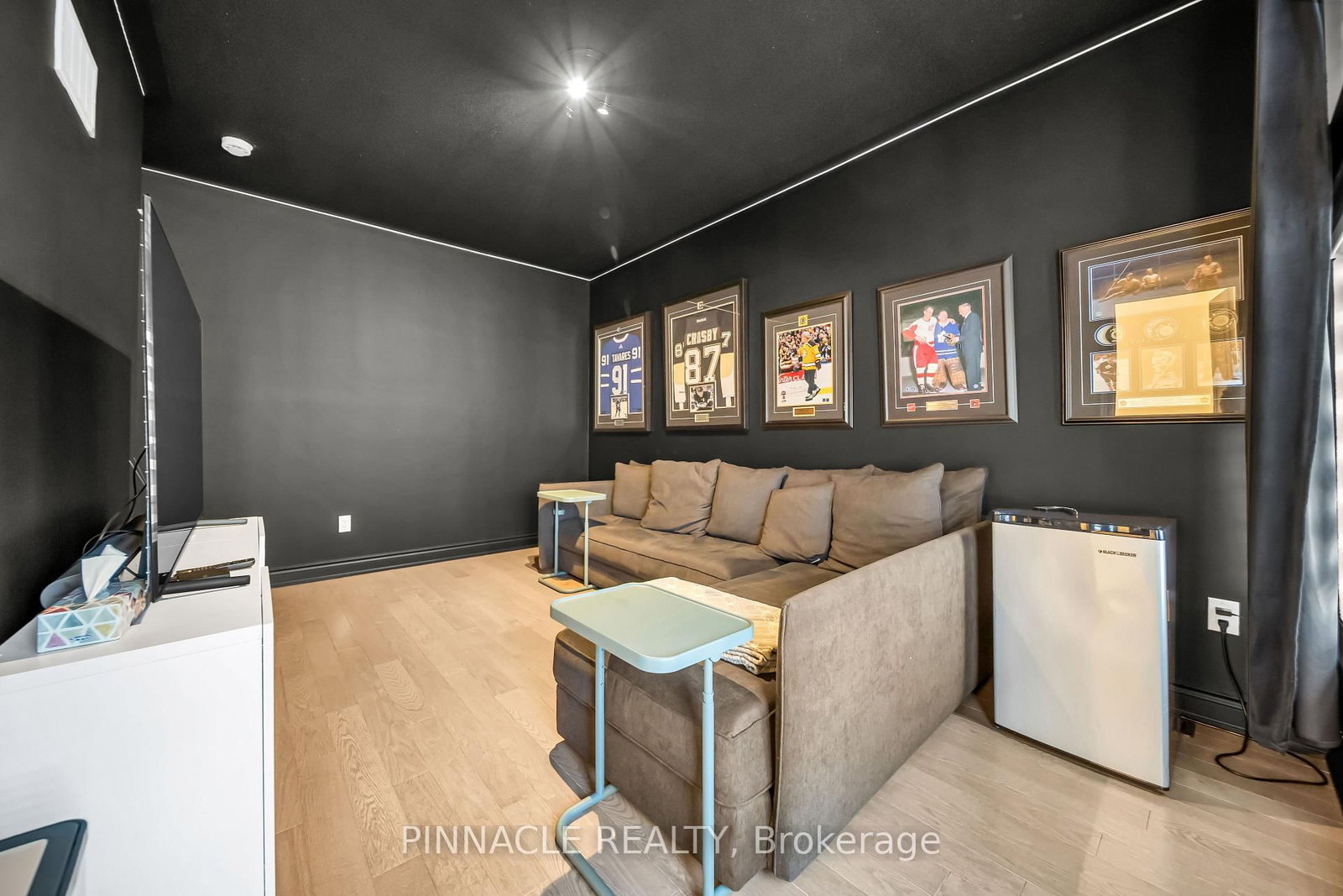 52 Chandos Gate • Vaughan, ON photo 44