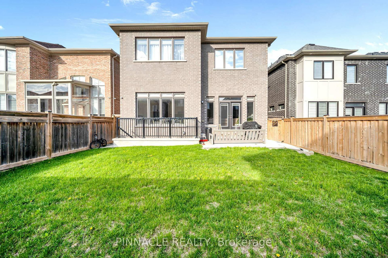 52 Chandos Gate • Vaughan, ON photo 47