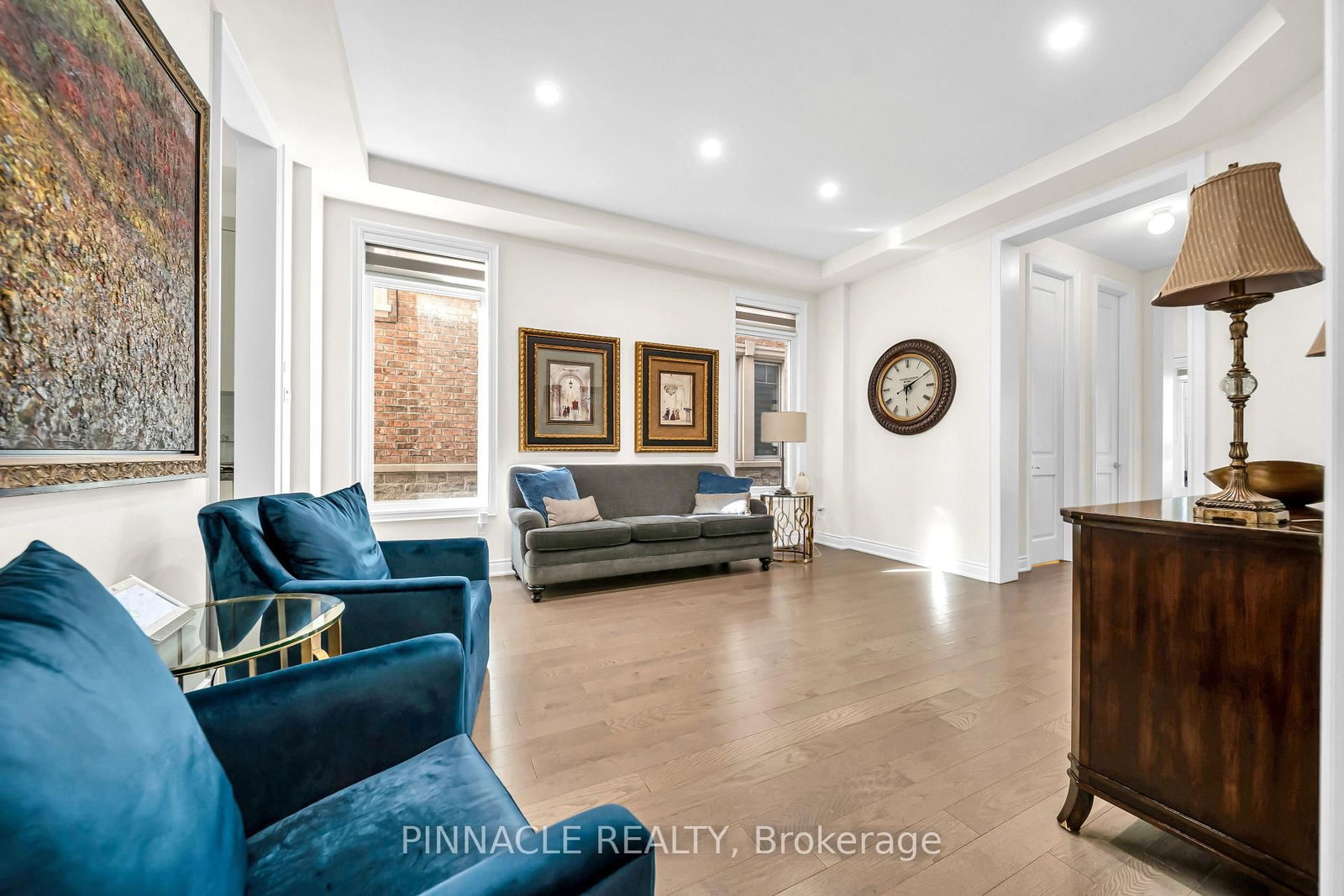 52 Chandos Gate • Vaughan, ON photo 7