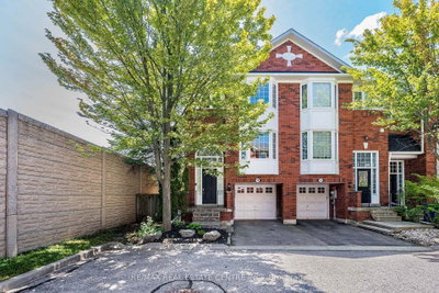 29 Mosaics Avenue