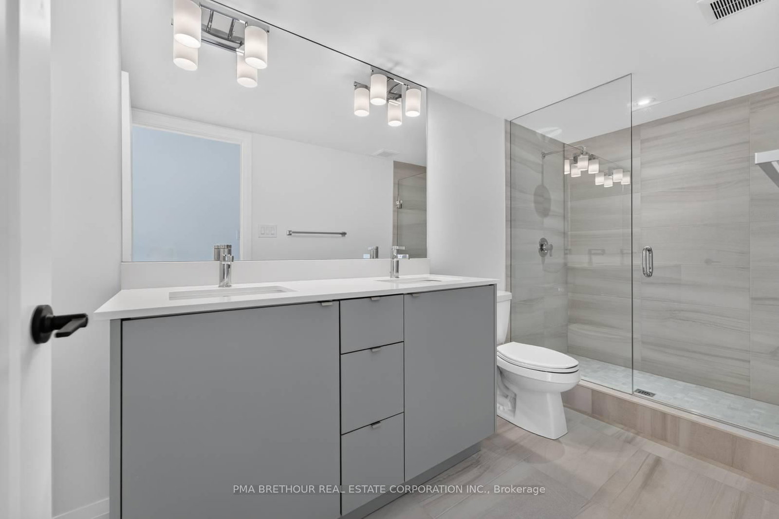 52 Burleigh Mews • Vaughan, ON photo 10