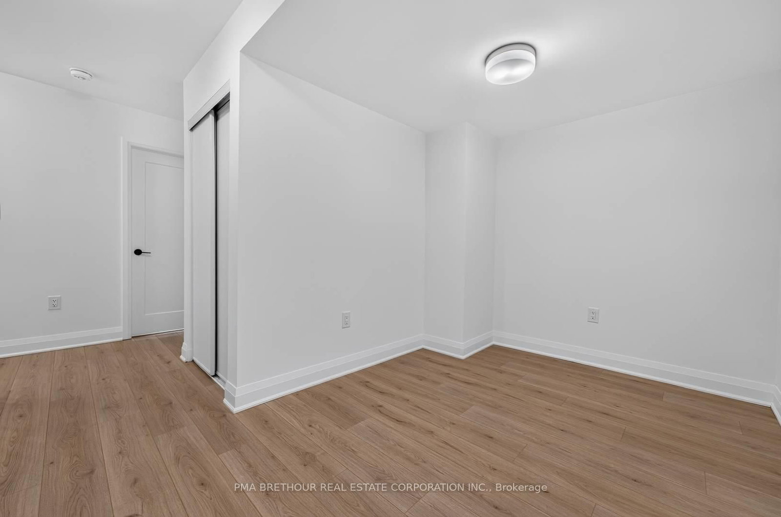 52 Burleigh Mews • Vaughan, ON photo 12