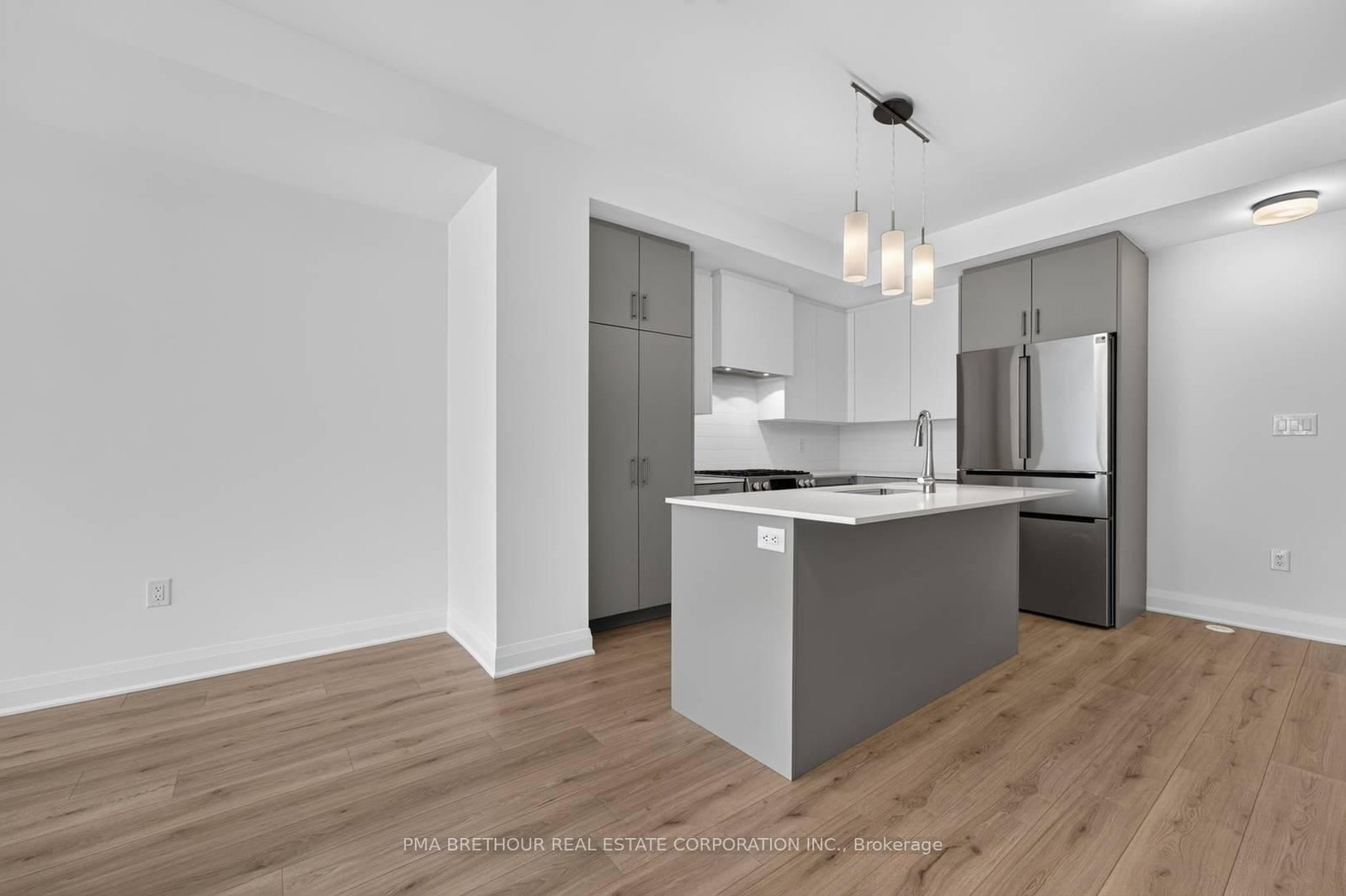 52 Burleigh Mews • Vaughan, ON photo 5