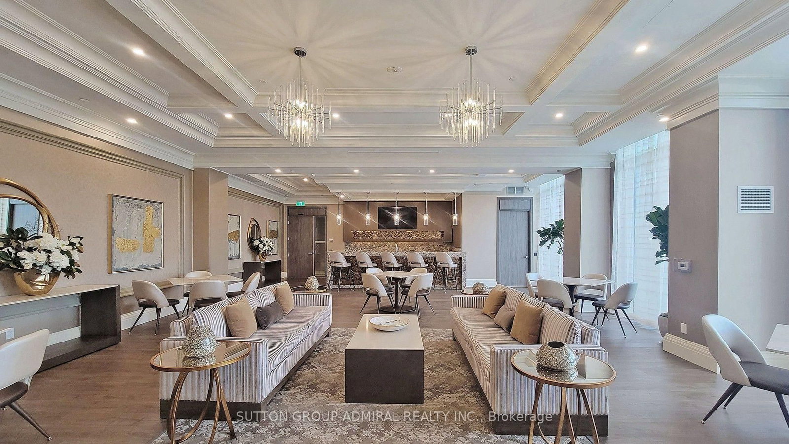 10 Gatineau Drive • #913 • Vaughan, ON photo 14