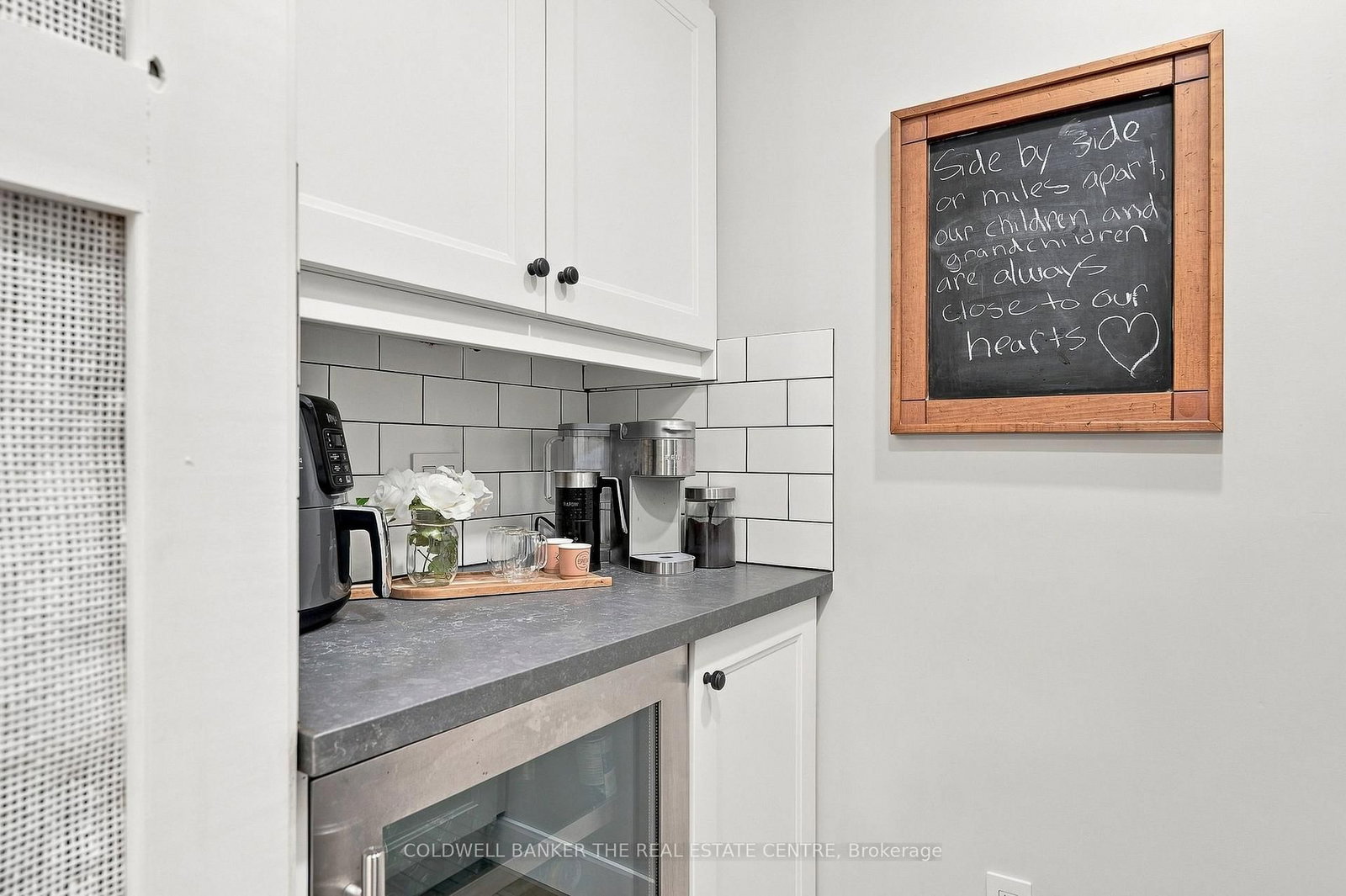 22 Western Avenue • Innisfil, ON photo 18