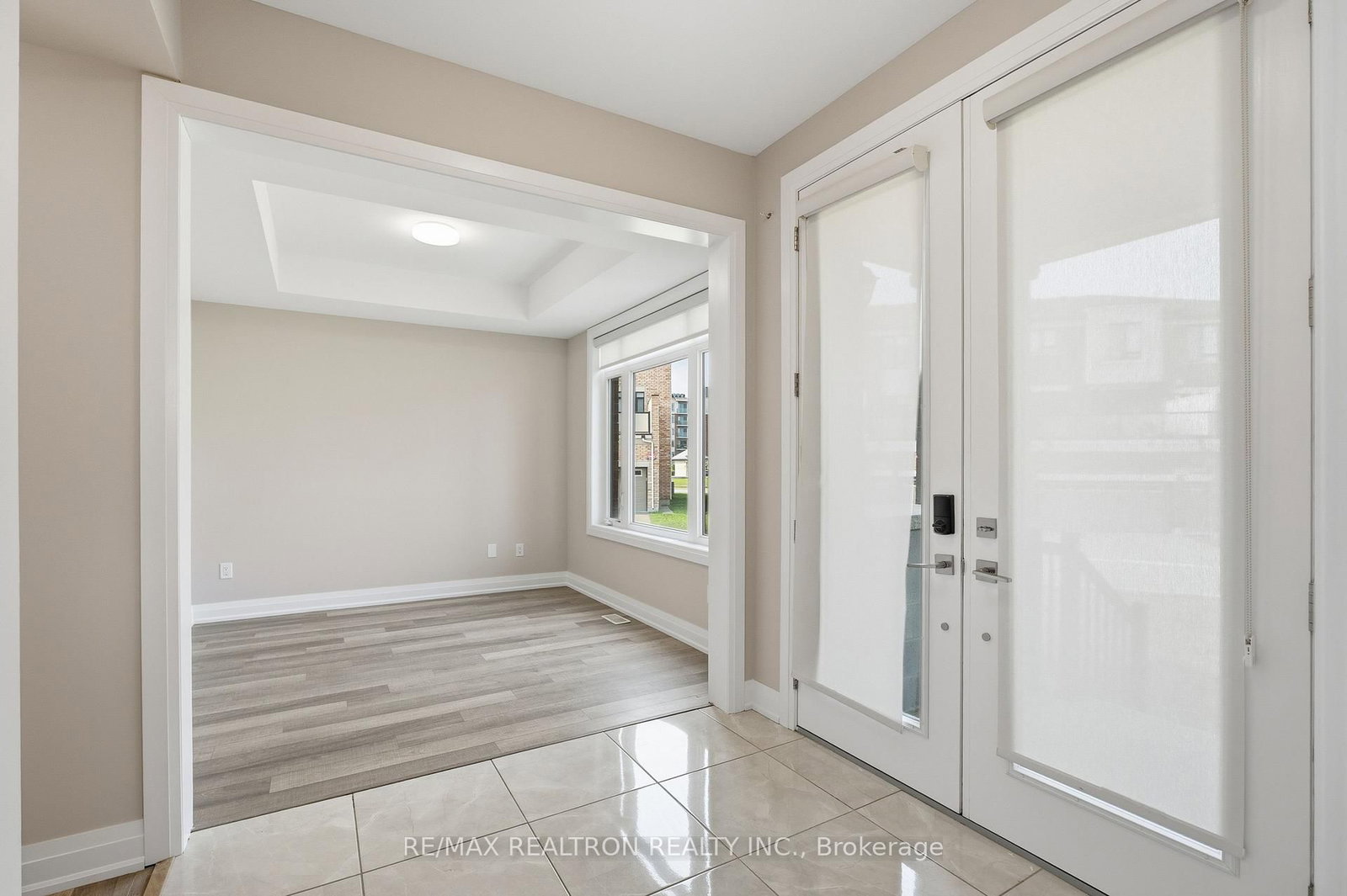 5 Sparks Street • Aurora, ON photo 6