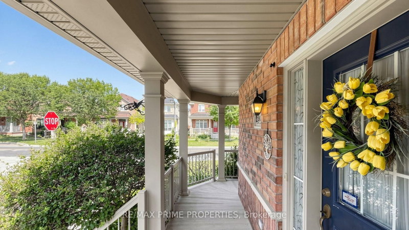 499 White's Hill Avenue