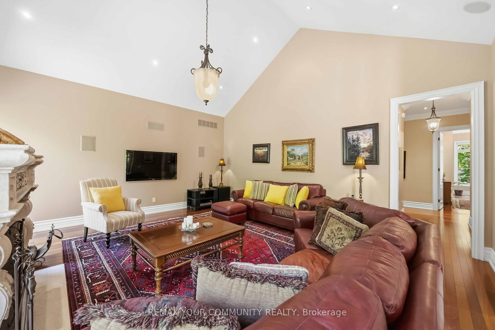 46 Lake Woods Drive • Whitchurch-Stouffville, ON photo 15