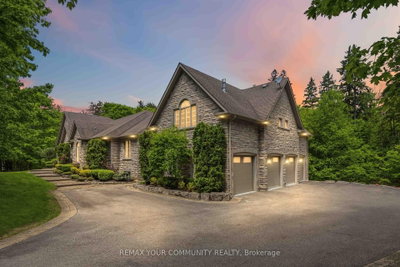 46 Lake Woods Drive • Whitchurch-Stouffville, ON photo 4