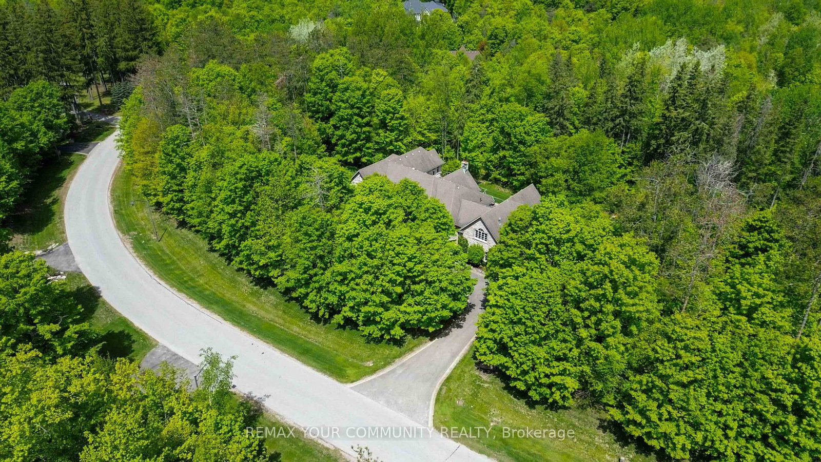 46 Lake Woods Drive • Whitchurch-Stouffville, ON photo 45