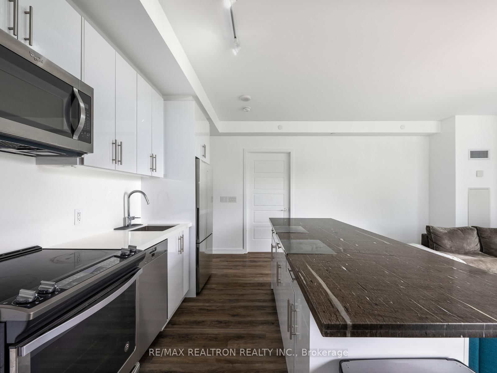 271 Sea Ray Avenue • #B208 • Innisfil, ON photo 23