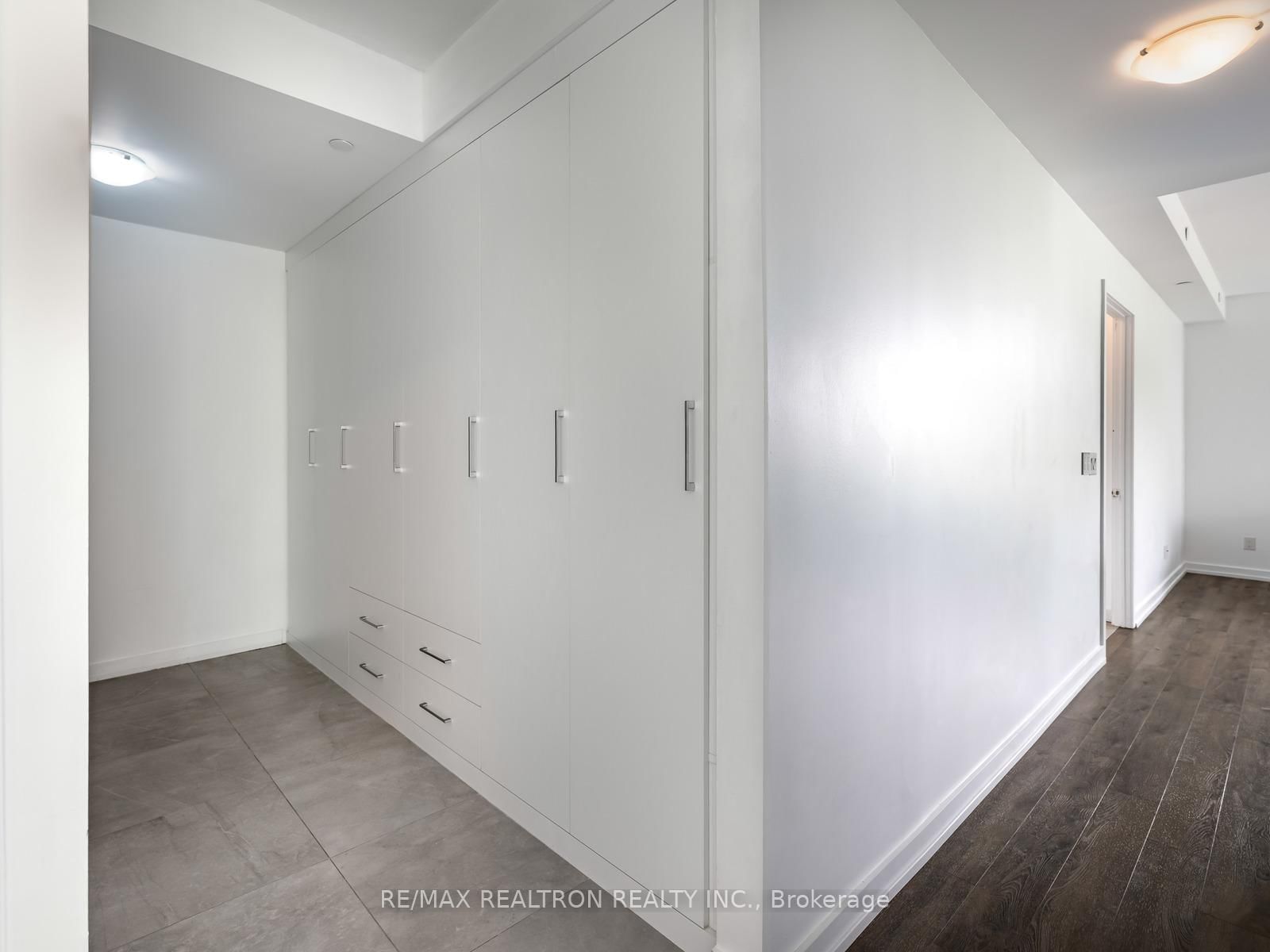 271 Sea Ray Avenue • #B208 • Innisfil, ON photo 8