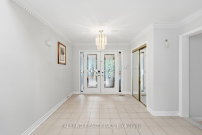 178 Wigwoss Drive • Vaughan, ON photo 6