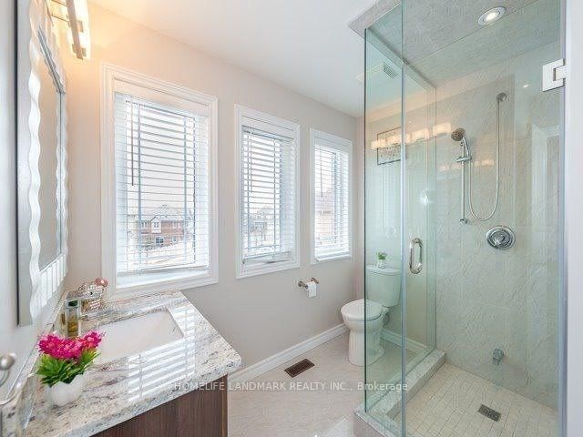 98 Stoyell Drive • Richmond Hill, ON photo 13