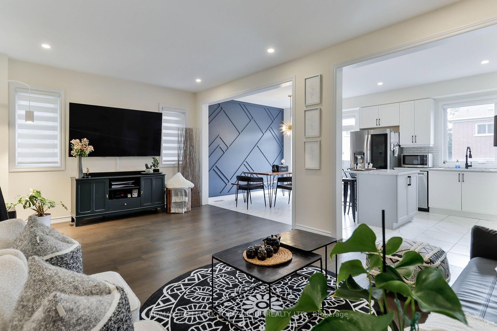 434 Ritas Avenue • Newmarket, ON photo 15