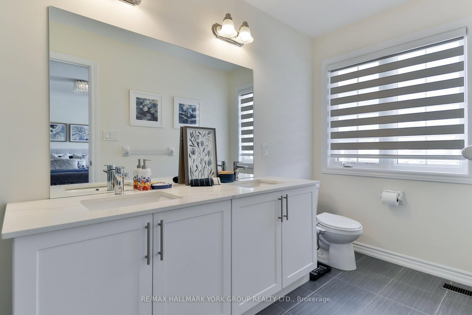 434 Ritas Avenue • Newmarket, ON photo 25