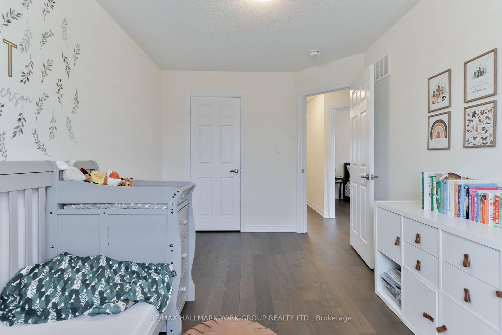 434 Ritas Avenue • Newmarket, ON photo 30