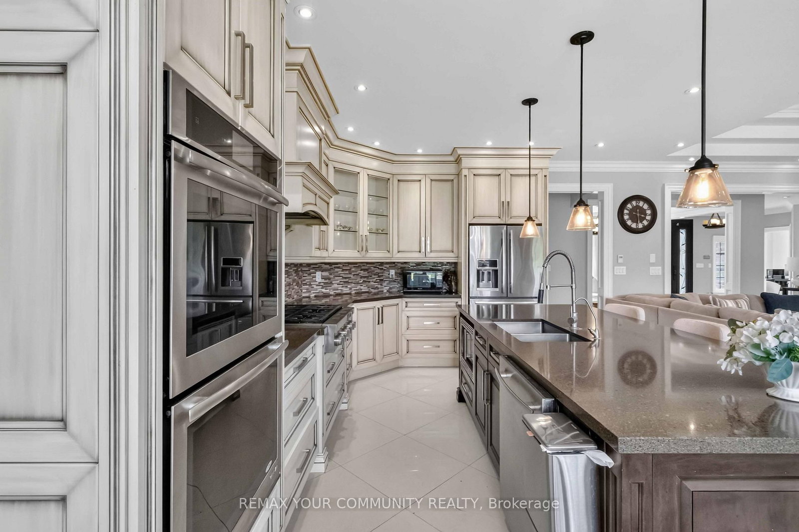 20111 Bathurst Street E • East Gwillimbury, ON photo 13