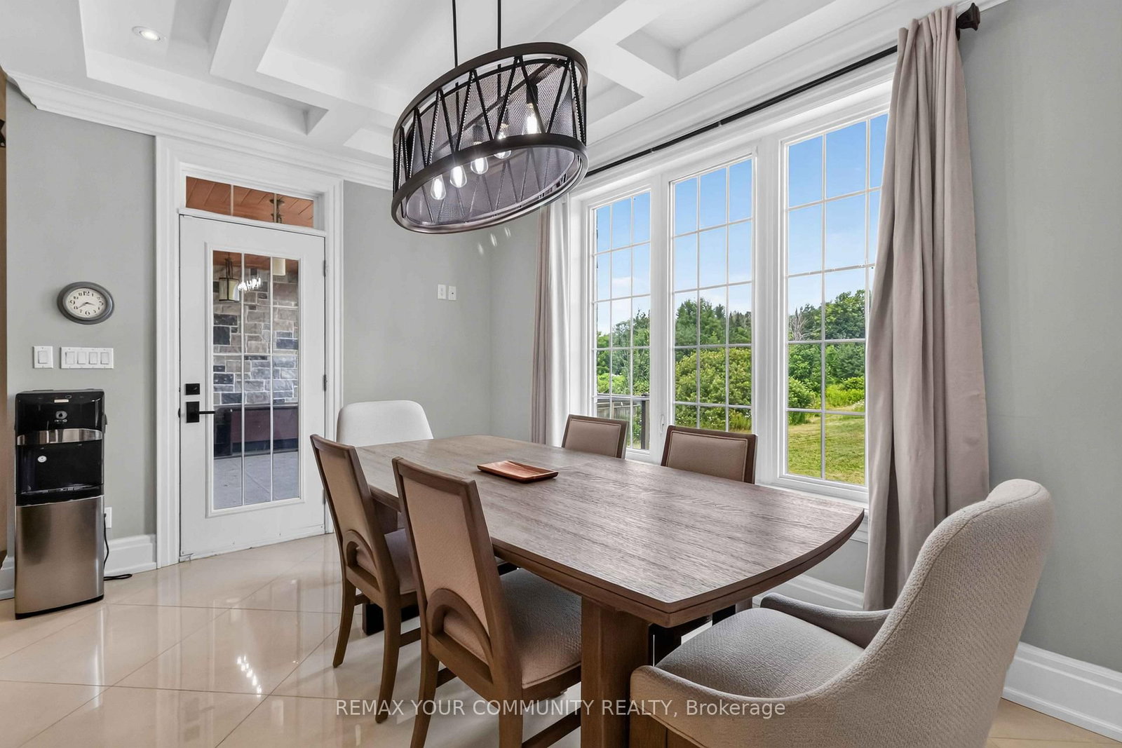 20111 Bathurst Street E • East Gwillimbury, ON photo 16